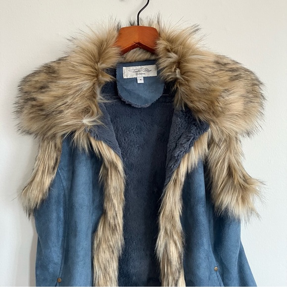 Tasha Polizzi Y2K Penny Lane Suede Faux Fur Luxe Sleeveless Vest Turquoise Teal - Picture 2 of 16